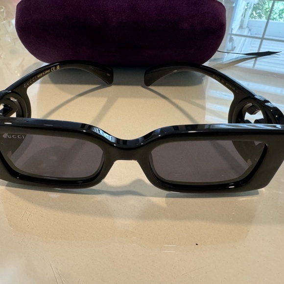 Women's Sunglasses GG1325S - Picture 3 of 9